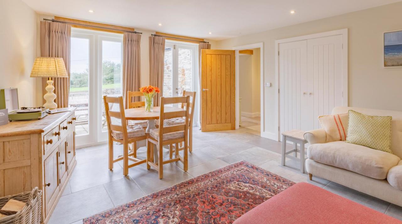 Trewornan Manor Bed & Breakfast Wadebridge Eksteriør bilde