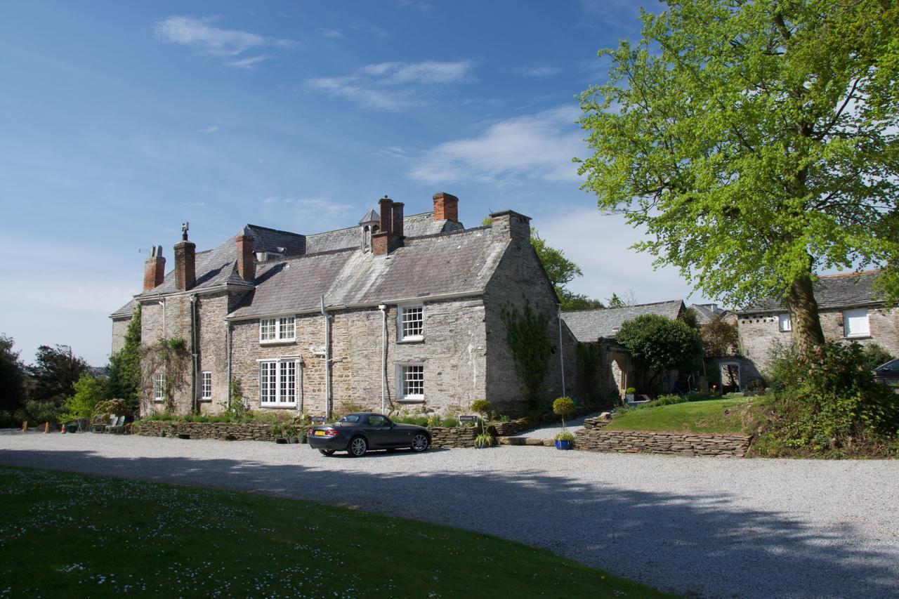 Trewornan Manor Bed & Breakfast Wadebridge Eksteriør bilde